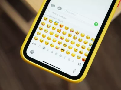 Jak skopiować emoji na komputer lub smartfon?