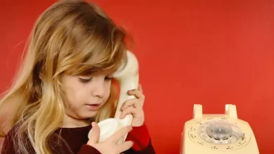 Jak wybrać telefon dla dziecka? Który smartfon się sprawdzi?